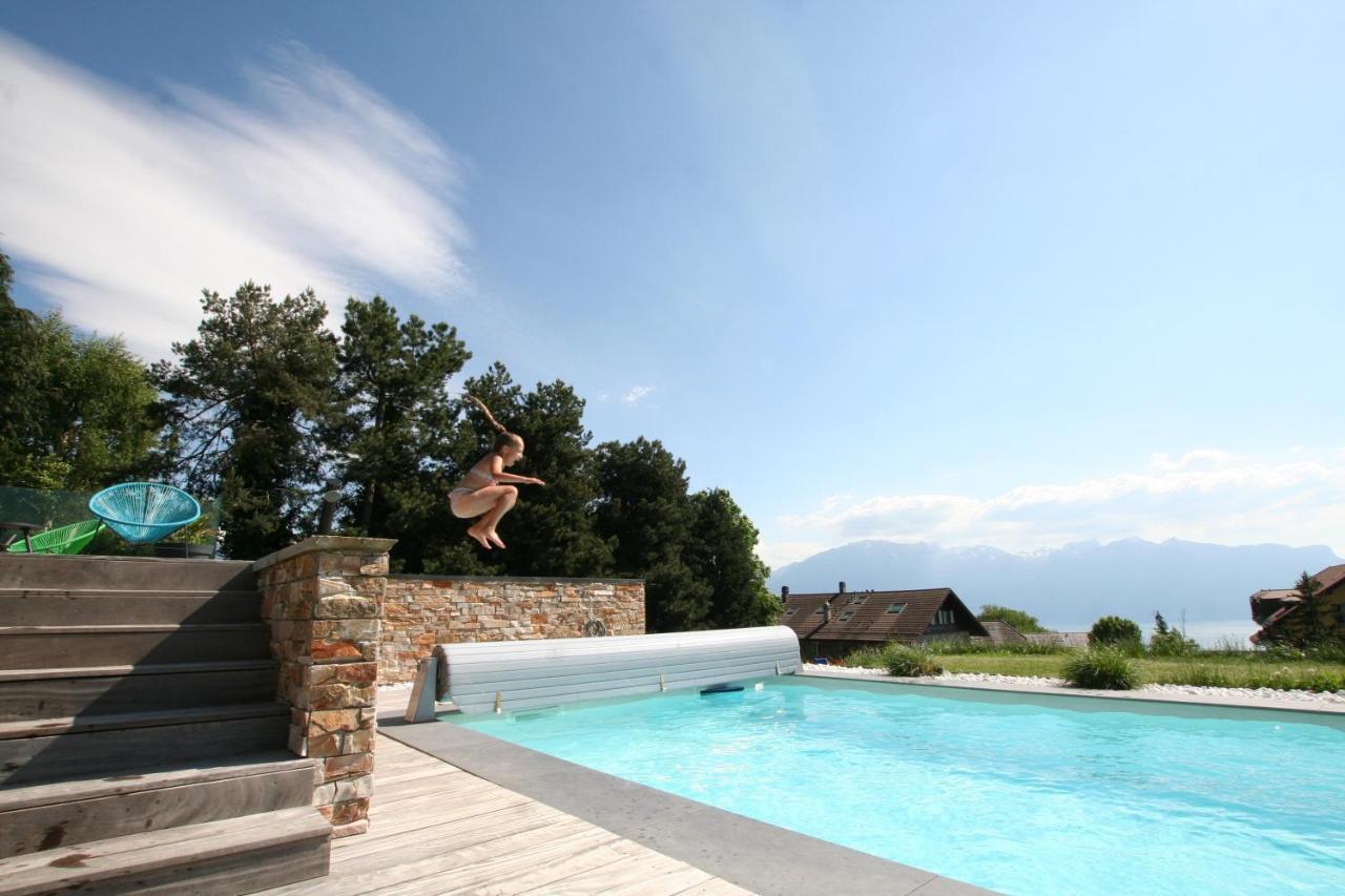 Montreux Holiday Home Ngoại thất bức ảnh