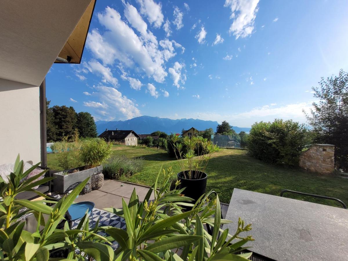 Montreux Holiday Home Ngoại thất bức ảnh
