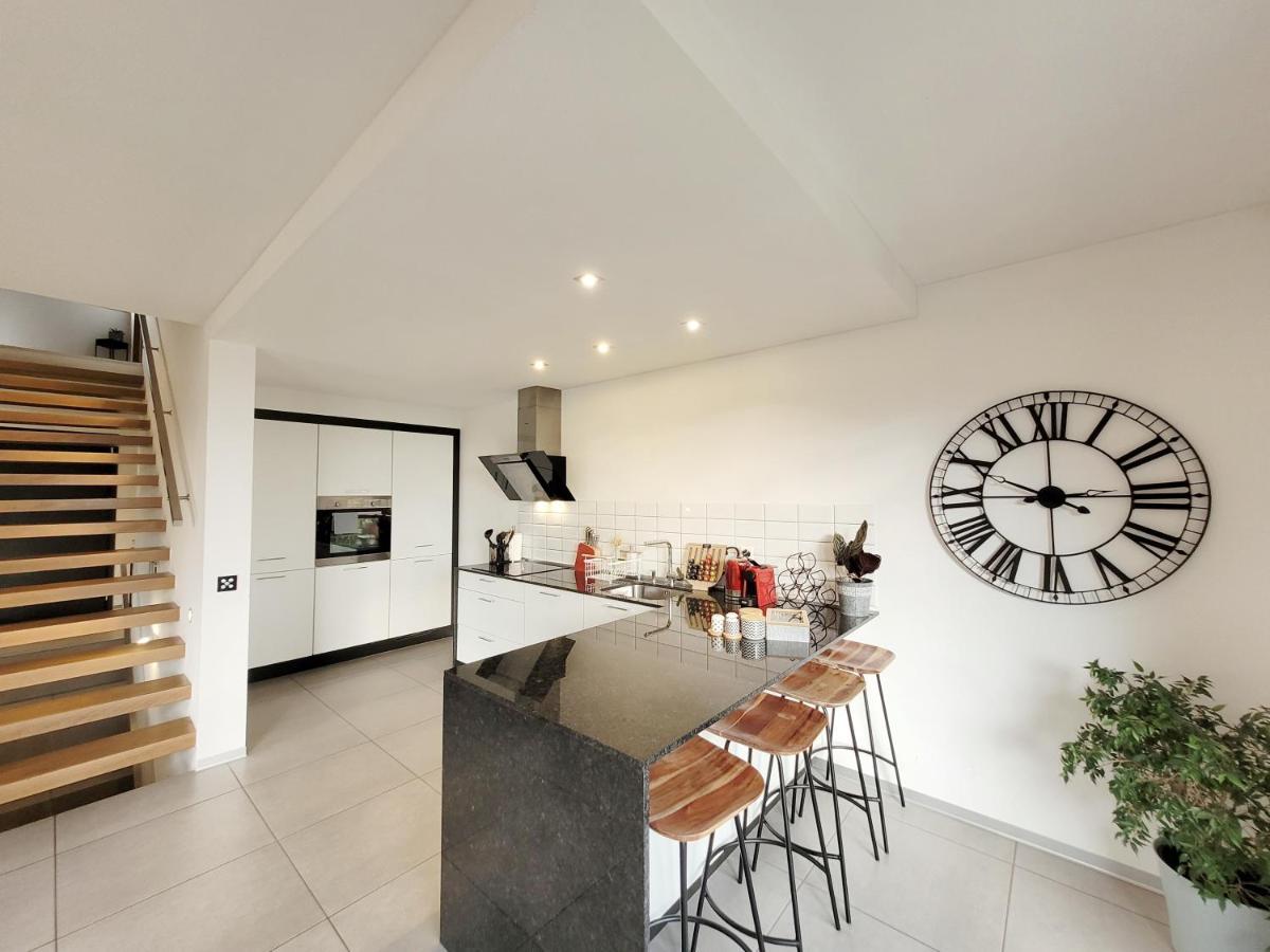 Montreux Holiday Home Ngoại thất bức ảnh
