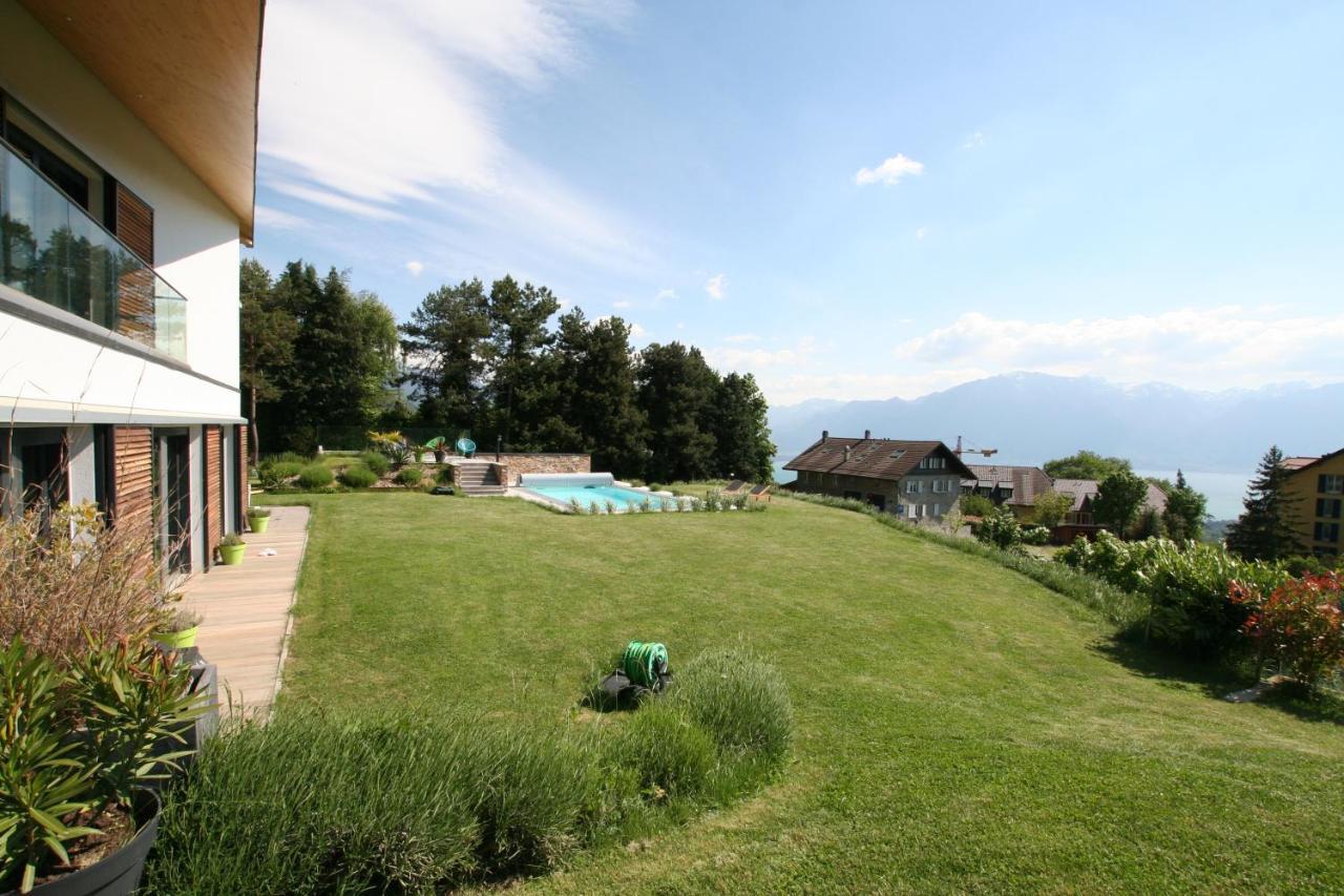 Montreux Holiday Home Ngoại thất bức ảnh