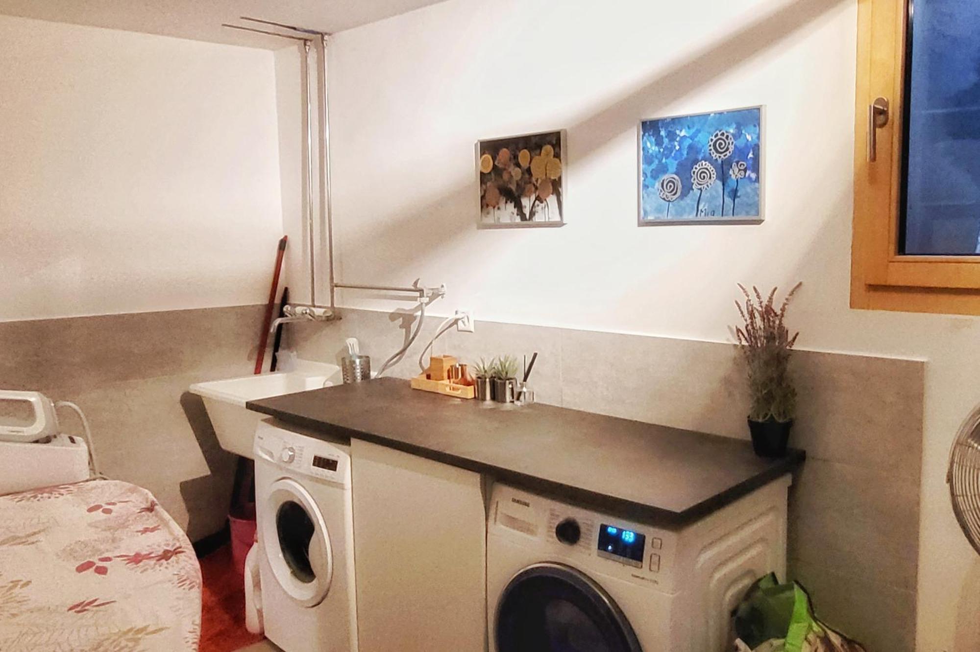 Montreux Holiday Home Ngoại thất bức ảnh