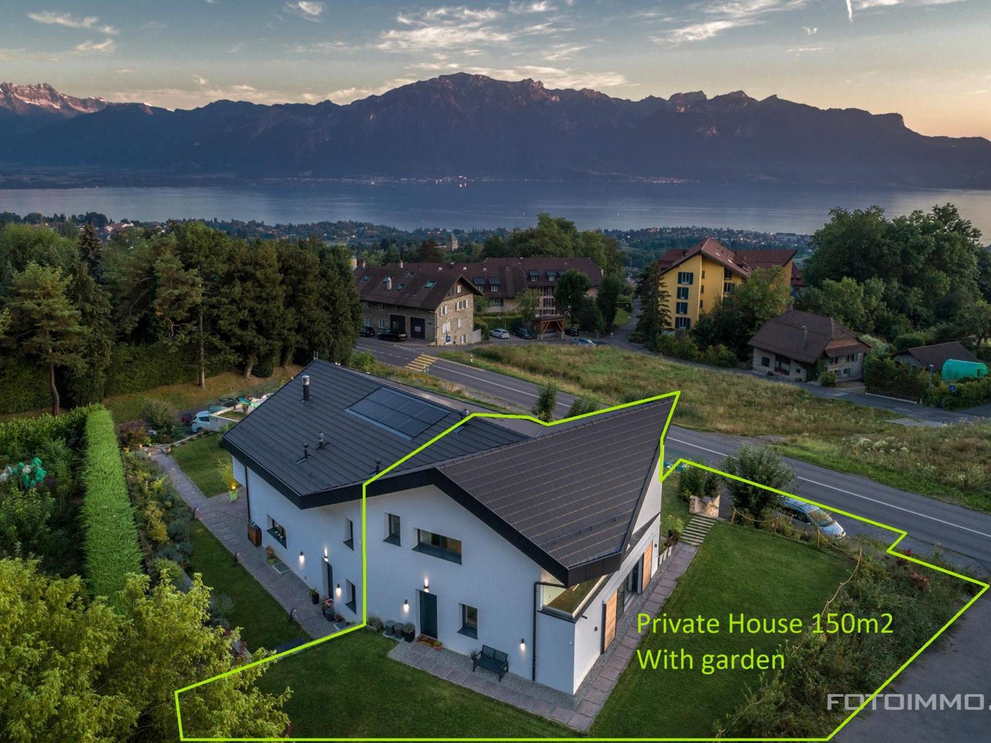 Montreux Holiday Home Phòng bức ảnh